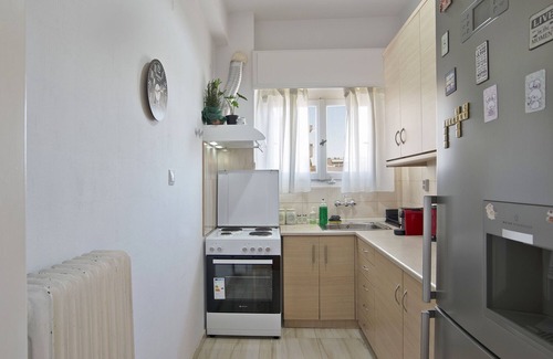 Kallithea Apartamento | Andromaxi 2BR Apt near SNFCC, AC, WiFi