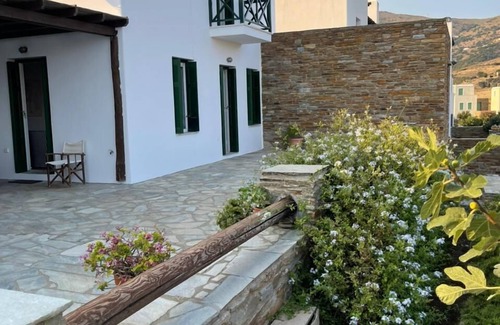 Gavrio Casa | Andros Villa with Pool