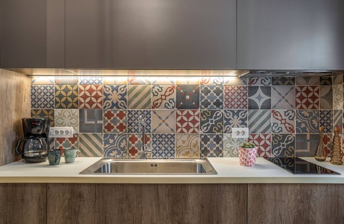 Zakynthos Apartamento | Andy & Hari's Elegant Town Studios