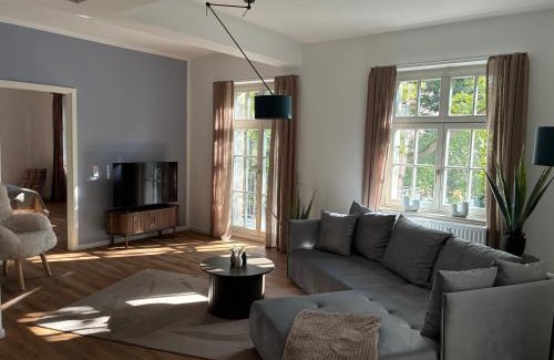Weisser Hirsch Apartamento | ANER7 luxuriöses Familienapartment für bis zu 6 Personen mit kleinem Heimkino