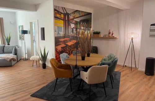 Weisser Hirsch Apartamento | ANER7 luxuriöses Familienapartment für bis zu 6 Personen mit kleinem Heimkino