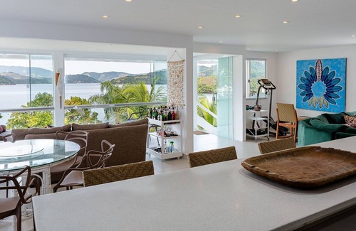 Itanema Villa | Ang018 - Magnífica casa con piscina y vista al mar en Angra
