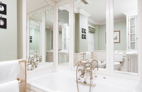 Guildford Casa | Angel Hotel