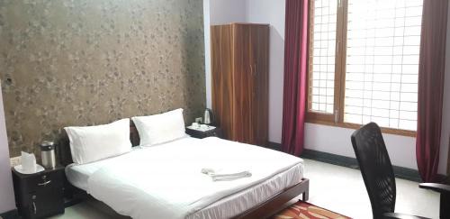 Greater Noida Hotel | Angel NRI House