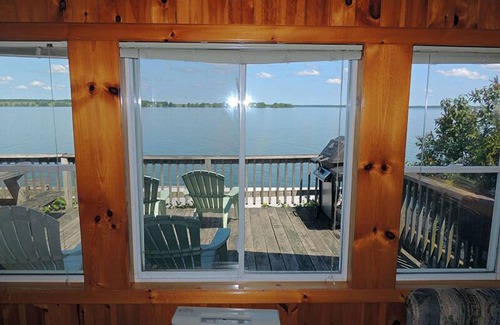 Cape Vincent Cabaña | Angel Rock Waterfront Cottages and Vacation Homes