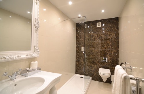 Grantham Hotel | Angel & Royal Hotel