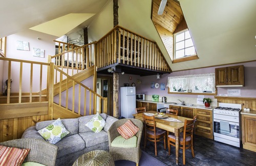 Stanley Cabaña | Angel's Aisle Cottages