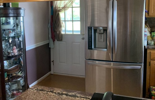 Easley Casa | Animal friendly, personalized and close to everything