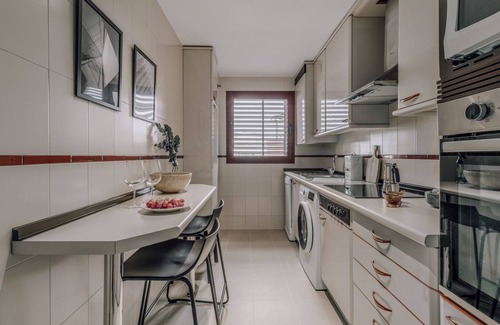 Ciudad Jardin Apartamento | Anku - 2 bedrooms and pool in Ciudad Jardín