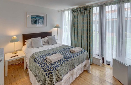 Irstead Casa | Annapurna Guest House