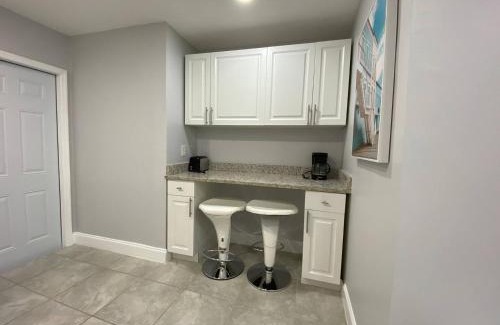 Hollywood Apartamento | Annas Peaceful Mini Luxury Suite