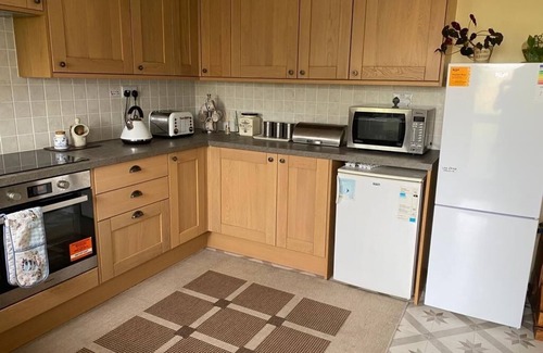 Amesbury Casa | Annie’s House in Amesbury