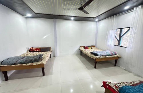 Gobind Dham Hotel | Annpurna hotel & resturent