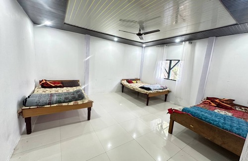 Gobind Dham Hotel | Annpurna hotel & resturent