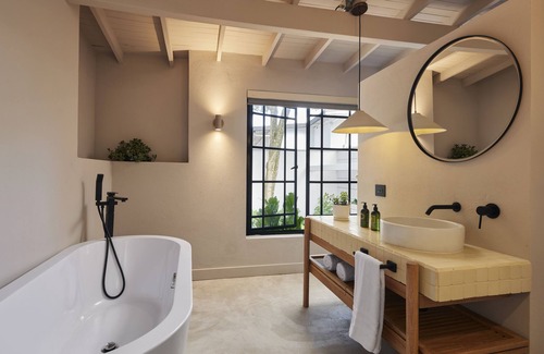 Patio Bonito Hotel | ANTÍPODA HOTEL