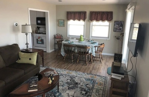 Town of Torrey Casa | Waterfront romántico con bañera de hidromasaje en Wine Trail acepta mascotas