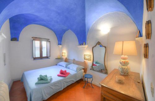 Calice Ligure Casa | Antica Casa del Canto Relax & Natura tra Mare Trekking e Bike