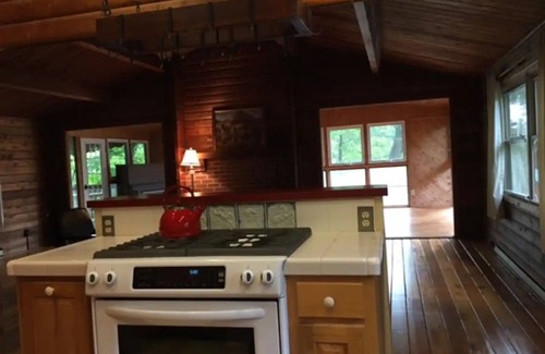 Keedysville Cabina | Antietam Creek - Cabaña tranquila de 2 habitaciones