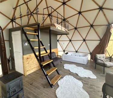 Akcaabat Chalet De Esquí | Antikhouse Bungalow&Cafe