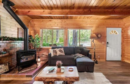 Paradise Estates Casa | Antler House