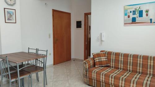 Archangelos Apartamento | ANTONIOS apartments