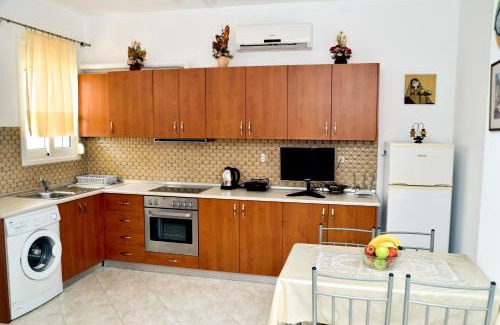 Archangelos Apartamento | ANTONIOS apartments