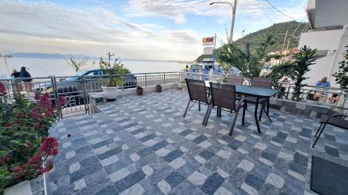 Livadi Casa | Antony's Apartment Sea View