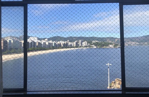 Icarai Apartamento | 2 habitaciones y garaje - frente al mar: sofisticación y satisfacción!