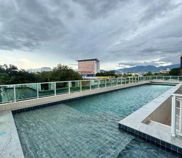 Dom Expedito Apartamento | Ap próx ao shopping com garagem, piscina e ar