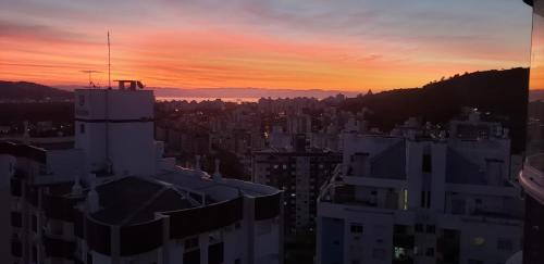 Itacorubi Apartamento | AP2Q, TOP infra e vista