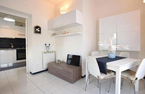 Castellabate Apartamento | Apartamento 'Polverino' con vistas a la montaña, jardín privado y Wi-Fi
