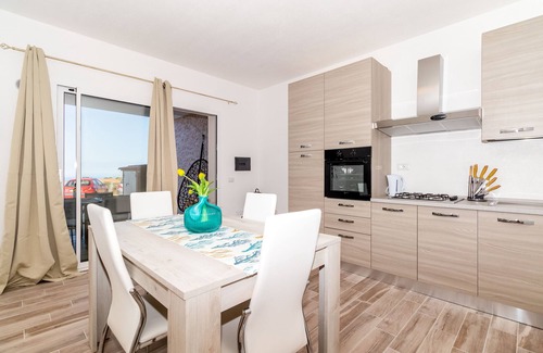 Trinita d'Agultu Apartamento | Apartment Stella marin with seaview