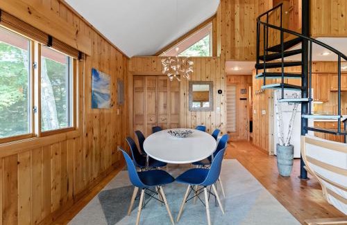 Shelby Casa | Apache Lake House - Lake Michigan Views - Nature Sanctuary