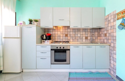 Trinita d'Agultu Apartamento | Apartamento 'Rosa' con Wi-Fi y aire acondicionado