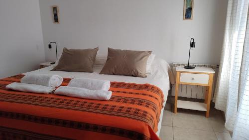 Paraná Apartamento | Apart Centro Paraná Apartamento entero 90m2, cochera privada para auto, excelente ubicación, a mts del Shopping Paso del Paraná, zona Parque y Peatonal