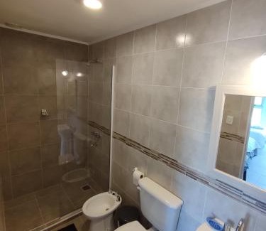 Avellaneda Hotel | Apart Costumbres Argentinas