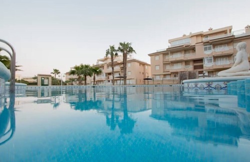 Los Secanos Apartamento | Paseo al Mar - Urbanización con Piscina, Terraza, Sol, Relax y Parking Gratuito