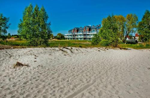 Jastarnia Apartamento | Apartament nad zatoką z ogródkiem