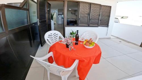 Playa Honda Apartamento | Apartamento, Arena, Primera linea Mar, sea views