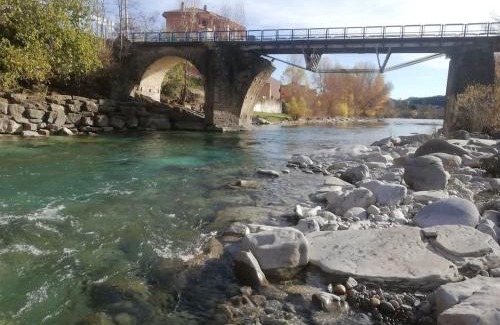 Sarratillo Apartamento | Apartamento Boltaña en Margudgued