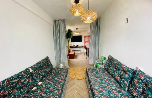 Matinhos Apartamento | Apartamento Caiobá vista mar, 50m praia, garagem