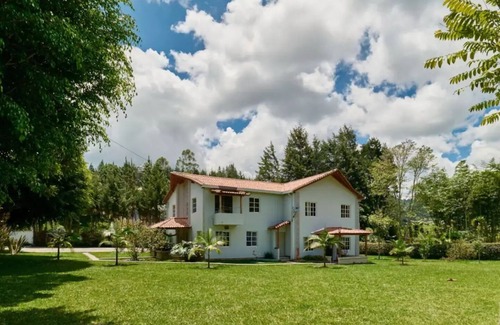 Guarne Apartamento | Apartamento campestre frente piscina y jacuzzi