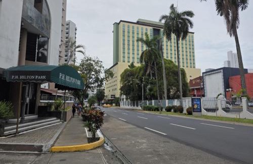 Panama City Casa | Apartamento cerca del Metro y Hoteles El Cangrejo