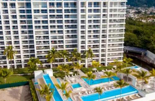 Las Glorias Apartamento | Apartamento con Piscina Frente al Mar en Puerto Vallarta