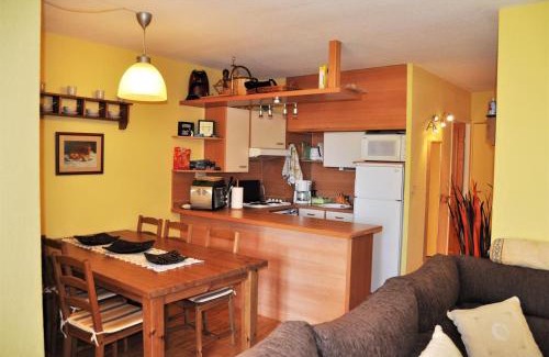 Enveitg Apartamento | Apartamento con piscina en Enveitg