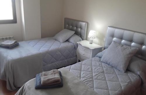 Valladolid Apartamento | Apartamento de 6 personas con WIFI Y GARAJE INCLUIDO