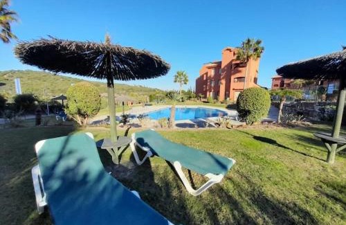 Buenas Noches Apartamento | Apartamento de dos dormitorios y un baño con piscinas y jardines cercano a la playa