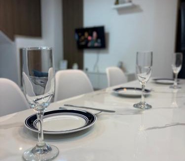 Loja Apartamento | Apartamento de lujo a pocos minutos del centro