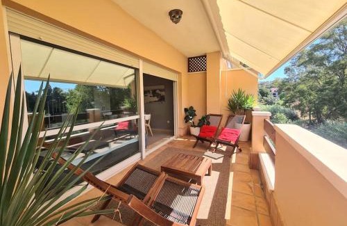 Carib Playa Apartamento | Apartamento Duplex Playa de Artola-Baja-Marbella