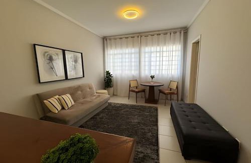 Fertiza Apartamento | Apartamento em ótima avenida de Araxá